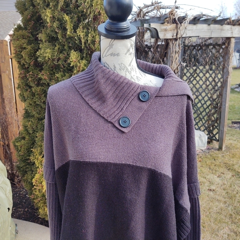 💥 3/$20 DressBarn L/XL Shawl with Arms Sweater! - Picture 2 of 14